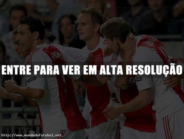 jogadores,ajax,comemoram