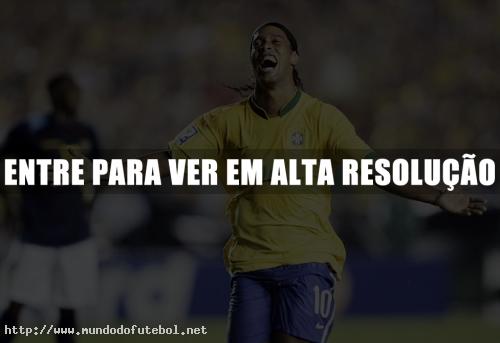 Relembre a trajetória de Ronaldinho Gaúcho na seleção brasileira