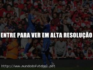 fernando torres, john terry, Chelsea, comemoração