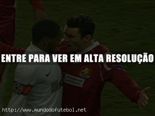 Gol Polêmico de Luiz Adriano